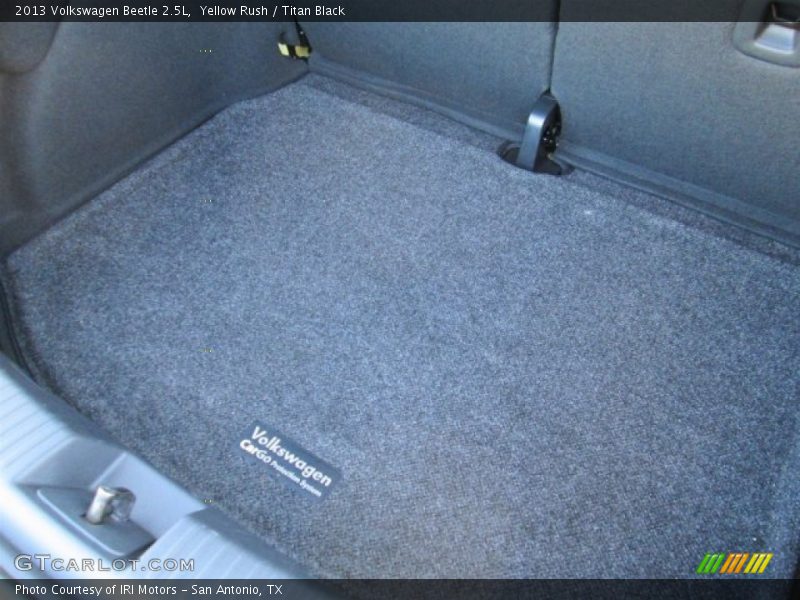 Yellow Rush / Titan Black 2013 Volkswagen Beetle 2.5L