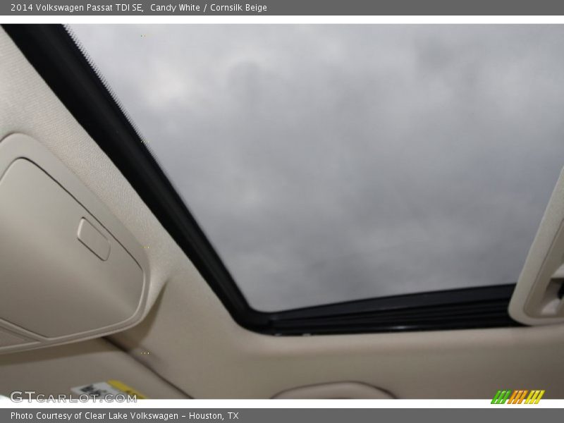 Candy White / Cornsilk Beige 2014 Volkswagen Passat TDI SE