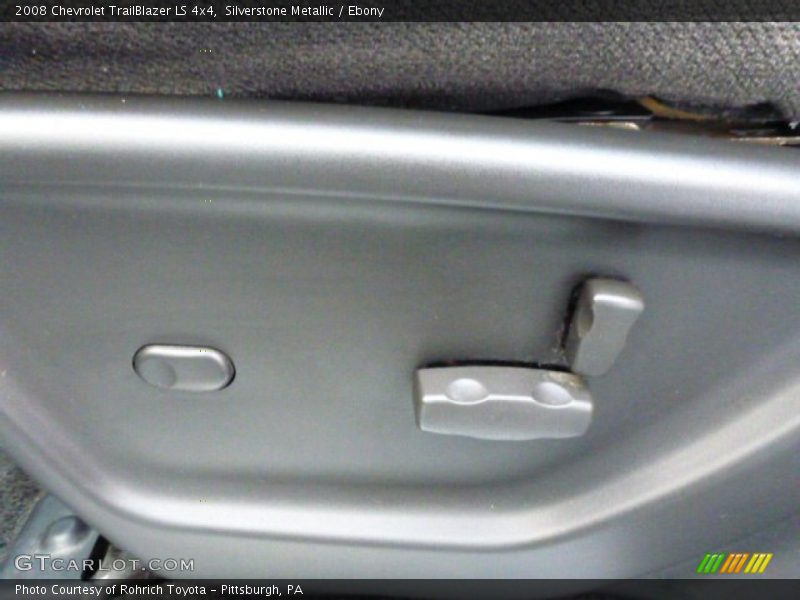 Silverstone Metallic / Ebony 2008 Chevrolet TrailBlazer LS 4x4