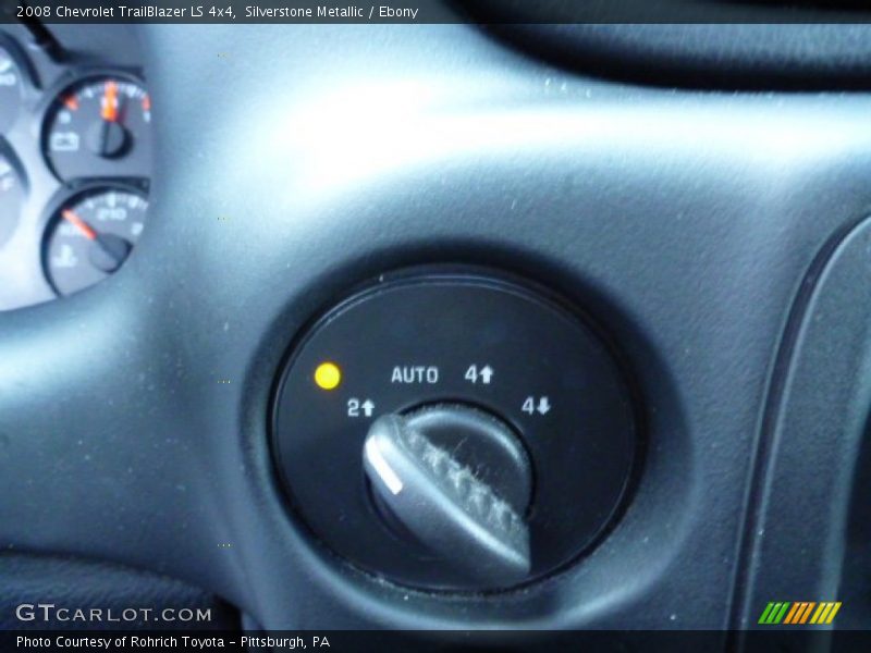 Silverstone Metallic / Ebony 2008 Chevrolet TrailBlazer LS 4x4