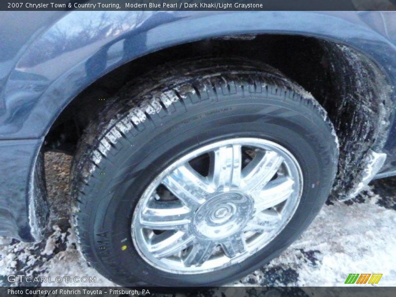 Modern Blue Pearl / Dark Khaki/Light Graystone 2007 Chrysler Town & Country Touring