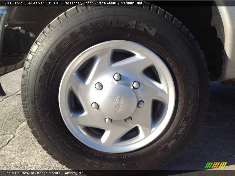 Ingot Silver Metallic / Medium Flint 2011 Ford E Series Van E350 XLT Passenger