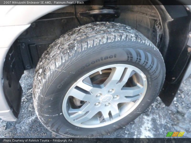 Platinum Pearl / Black 2007 Mitsubishi Endeavor SE AWD
