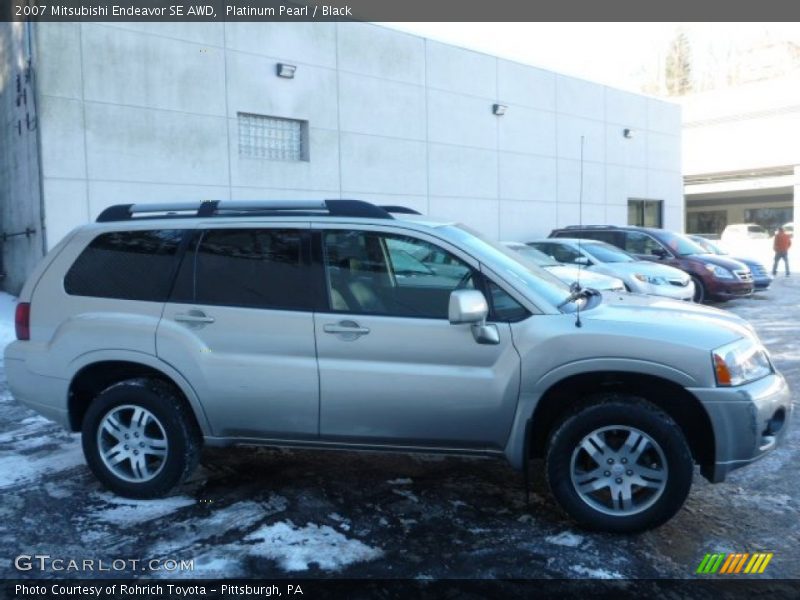 Platinum Pearl / Black 2007 Mitsubishi Endeavor SE AWD