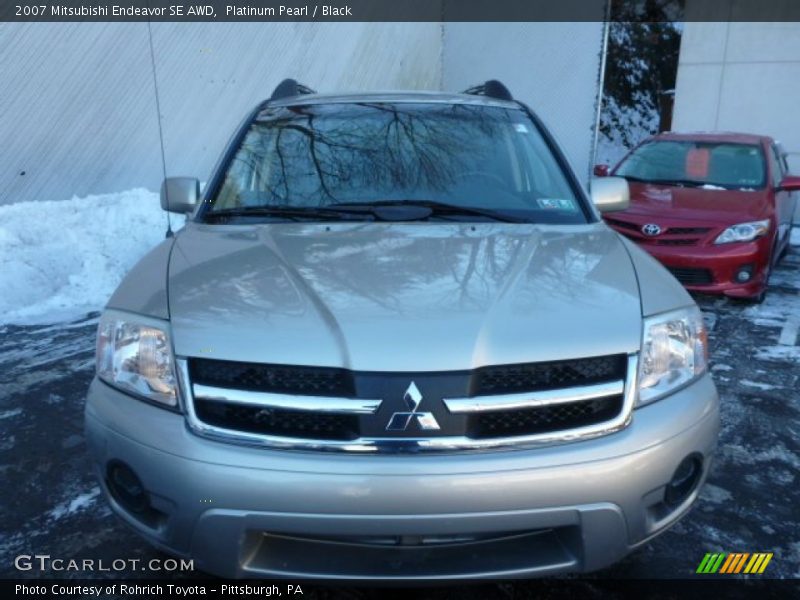 Platinum Pearl / Black 2007 Mitsubishi Endeavor SE AWD