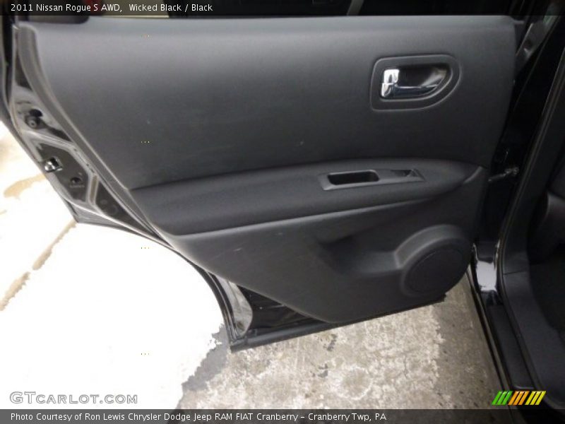 Wicked Black / Black 2011 Nissan Rogue S AWD
