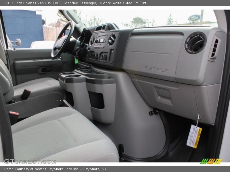 Oxford White / Medium Flint 2013 Ford E Series Van E350 XLT Extended Passenger