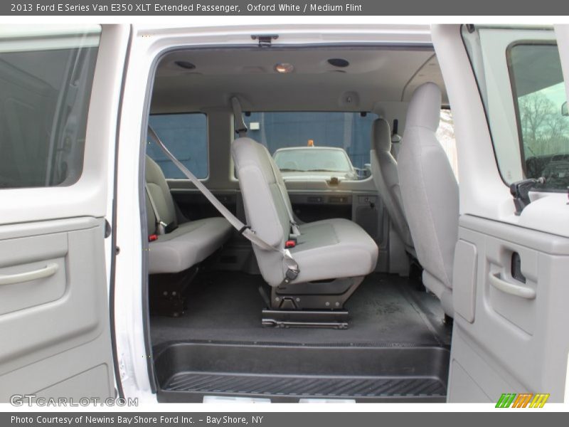 Oxford White / Medium Flint 2013 Ford E Series Van E350 XLT Extended Passenger