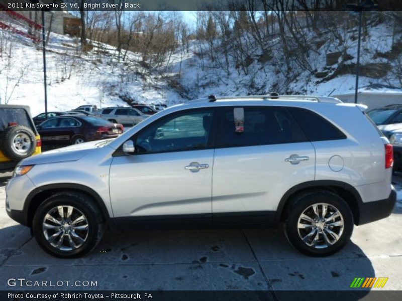 Bright Silver / Black 2011 Kia Sorento EX V6