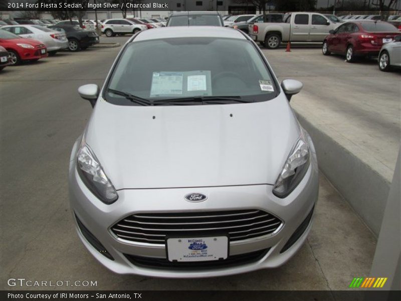 Ingot Silver / Charcoal Black 2014 Ford Fiesta S Sedan