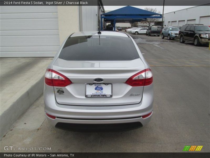 Ingot Silver / Charcoal Black 2014 Ford Fiesta S Sedan