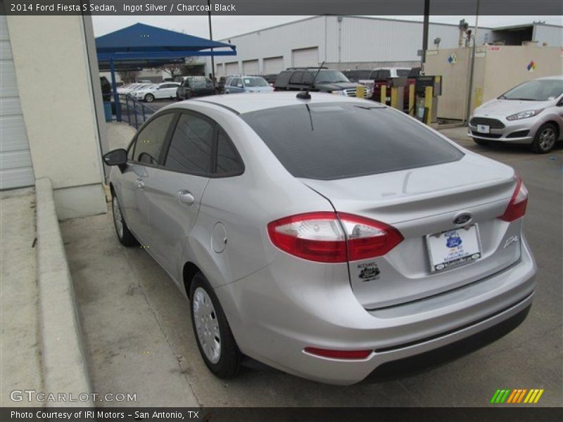 Ingot Silver / Charcoal Black 2014 Ford Fiesta S Sedan