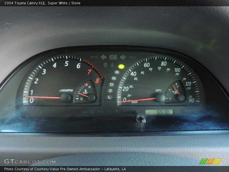 Super White / Stone 2004 Toyota Camry XLE
