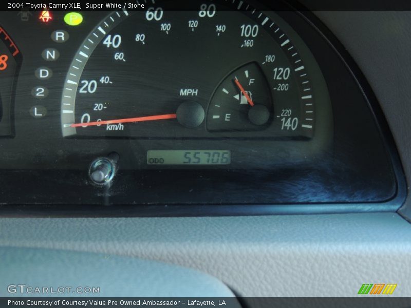 Super White / Stone 2004 Toyota Camry XLE