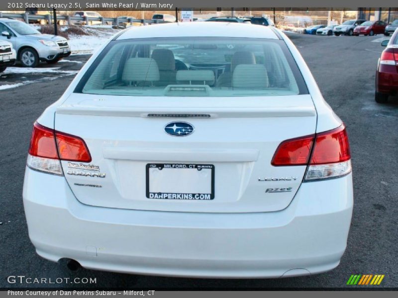 Satin White Pearl / Warm Ivory 2012 Subaru Legacy 2.5i