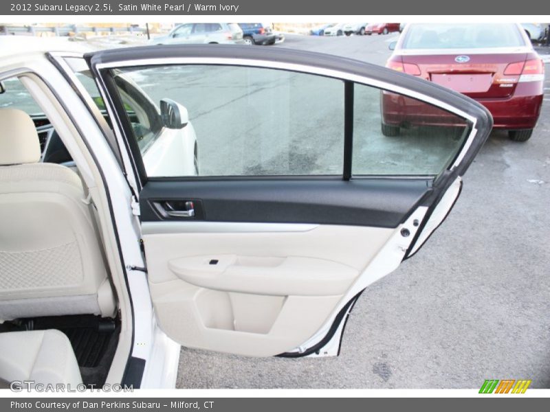 Satin White Pearl / Warm Ivory 2012 Subaru Legacy 2.5i