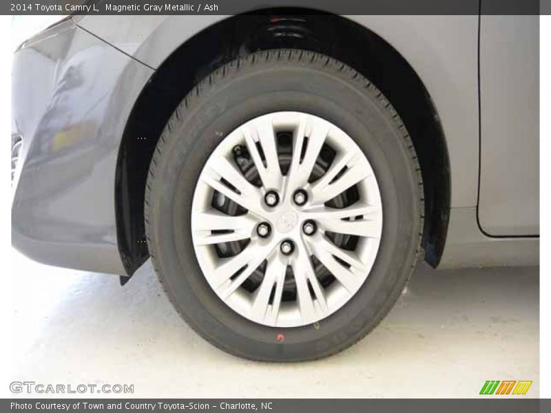 Magnetic Gray Metallic / Ash 2014 Toyota Camry L