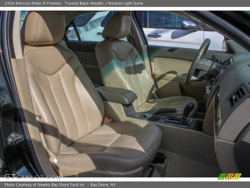 Tuxedo Black Metallic / Medium Light Stone 2009 Mercury Milan I4 Premier