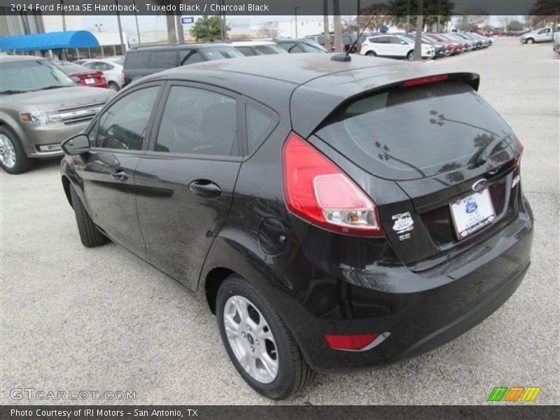 Tuxedo Black / Charcoal Black 2014 Ford Fiesta SE Hatchback