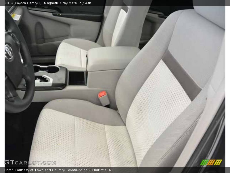 Magnetic Gray Metallic / Ash 2014 Toyota Camry L