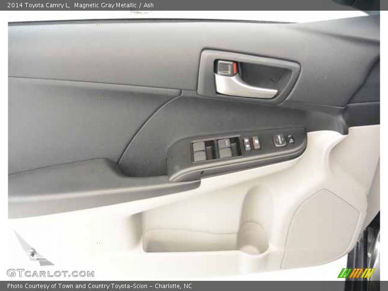 Magnetic Gray Metallic / Ash 2014 Toyota Camry L