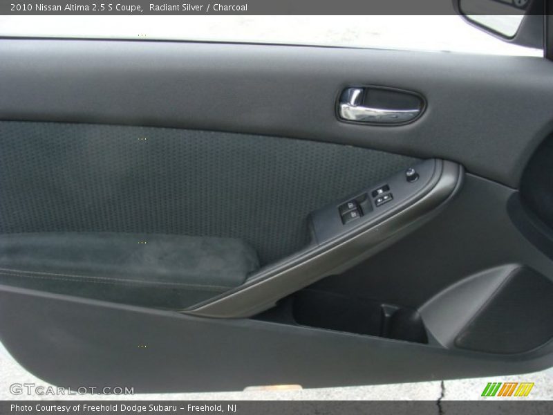 Radiant Silver / Charcoal 2010 Nissan Altima 2.5 S Coupe
