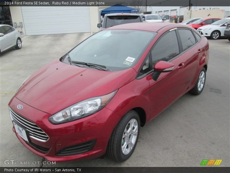 Ruby Red / Medium Light Stone 2014 Ford Fiesta SE Sedan