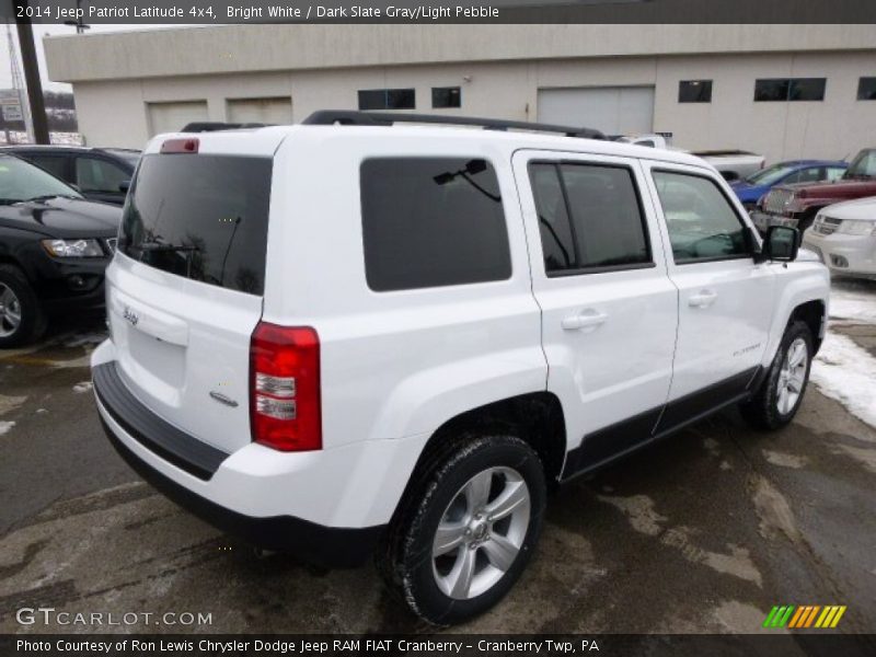 Bright White / Dark Slate Gray/Light Pebble 2014 Jeep Patriot Latitude 4x4