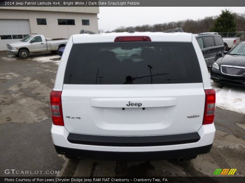Bright White / Dark Slate Gray/Light Pebble 2014 Jeep Patriot Latitude 4x4