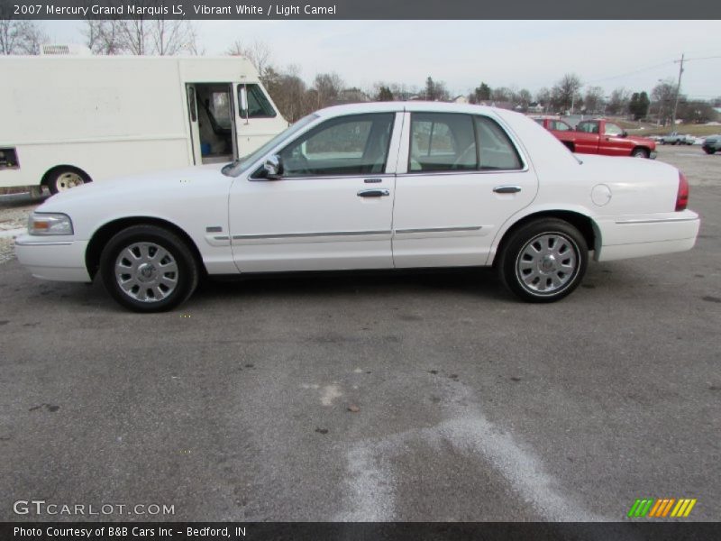 Vibrant White / Light Camel 2007 Mercury Grand Marquis LS
