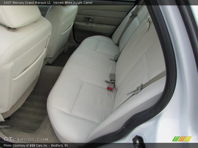 Vibrant White / Light Camel 2007 Mercury Grand Marquis LS