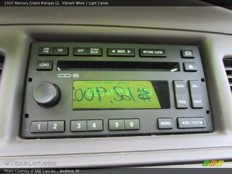 Vibrant White / Light Camel 2007 Mercury Grand Marquis LS