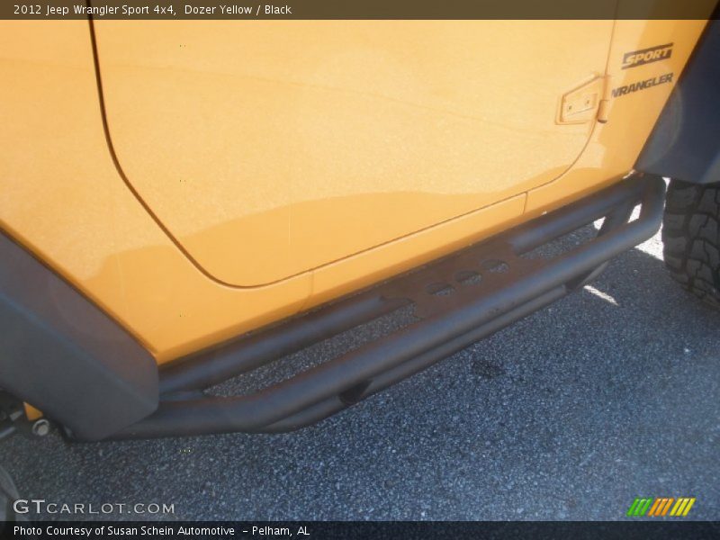 Dozer Yellow / Black 2012 Jeep Wrangler Sport 4x4