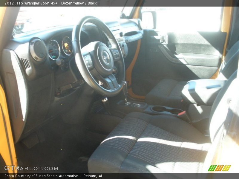 Dozer Yellow / Black 2012 Jeep Wrangler Sport 4x4