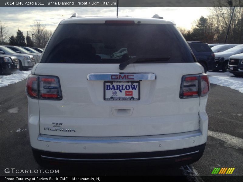 White Diamond Tricoat / Light Titanium 2014 GMC Acadia SLE