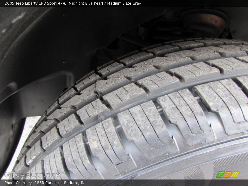 Midnight Blue Pearl / Medium Slate Gray 2005 Jeep Liberty CRD Sport 4x4