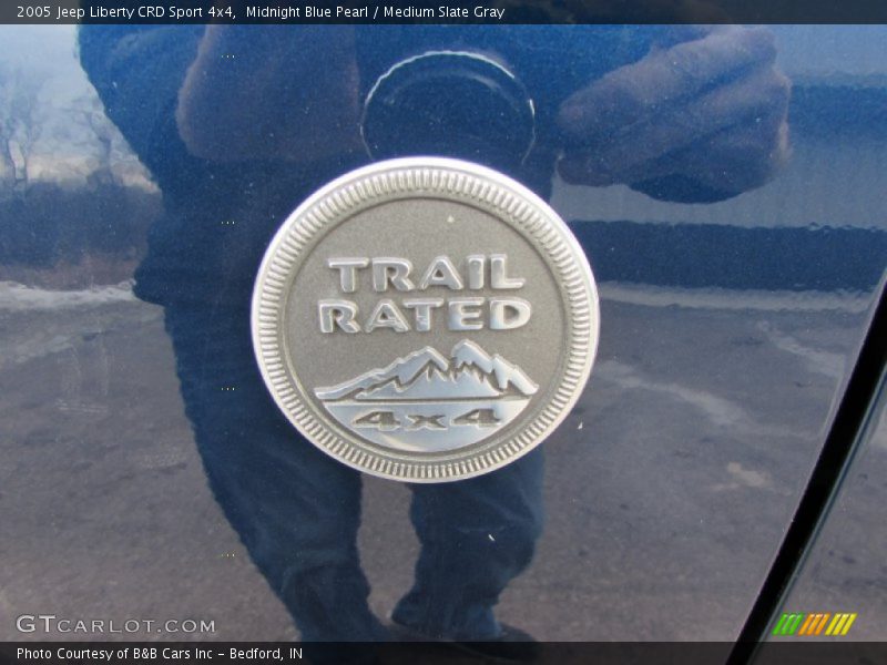 Midnight Blue Pearl / Medium Slate Gray 2005 Jeep Liberty CRD Sport 4x4