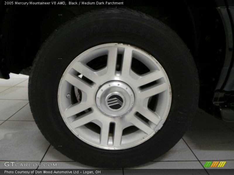 Black / Medium Dark Parchment 2005 Mercury Mountaineer V8 AWD