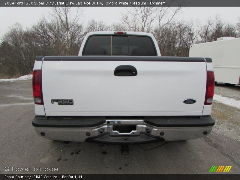 Oxford White / Medium Parchment 2004 Ford F350 Super Duty Lariat Crew Cab 4x4 Dually