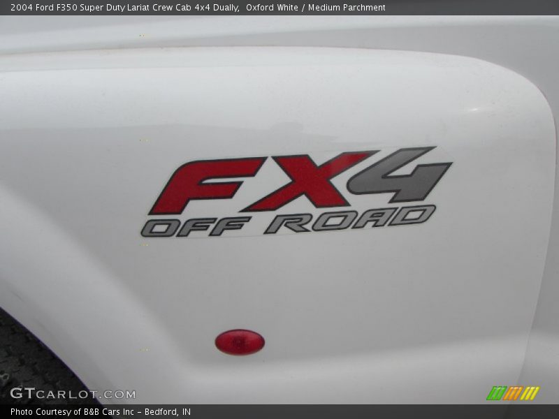 Oxford White / Medium Parchment 2004 Ford F350 Super Duty Lariat Crew Cab 4x4 Dually