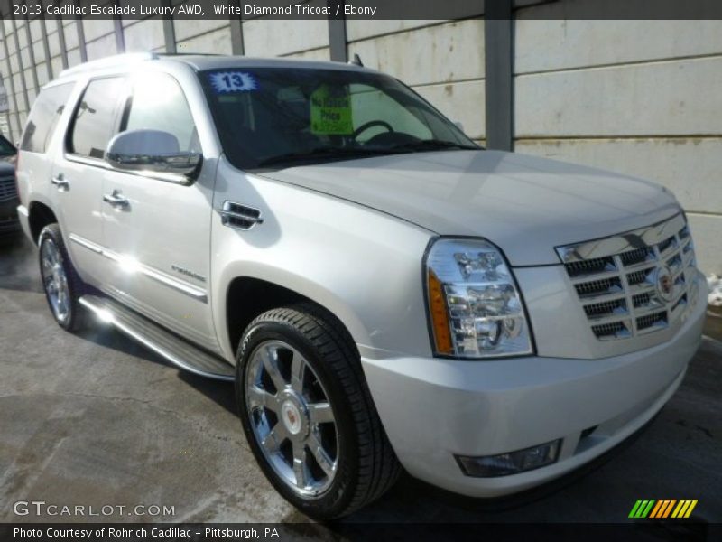 White Diamond Tricoat / Ebony 2013 Cadillac Escalade Luxury AWD