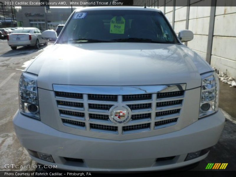 White Diamond Tricoat / Ebony 2013 Cadillac Escalade Luxury AWD