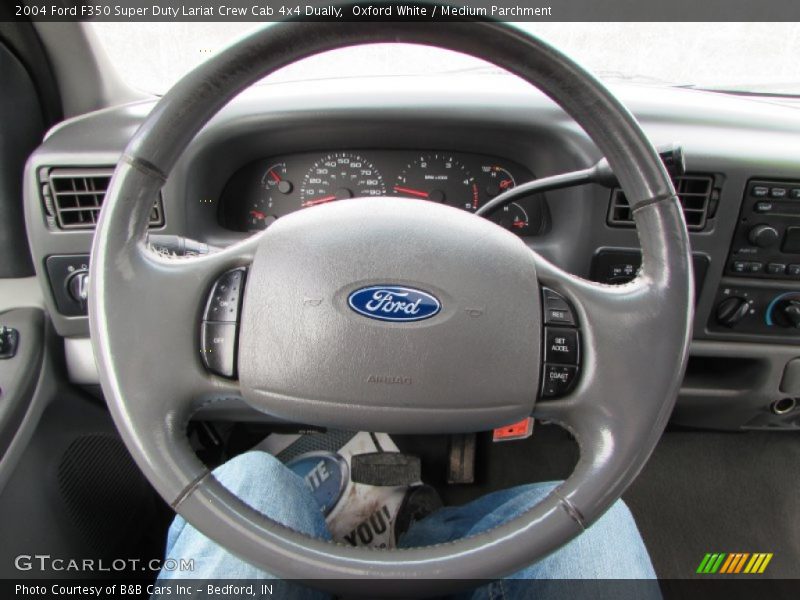 Oxford White / Medium Parchment 2004 Ford F350 Super Duty Lariat Crew Cab 4x4 Dually