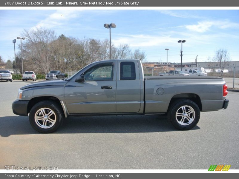 Mineral Gray Metallic / Medium Slate Gray 2007 Dodge Dakota ST Club Cab