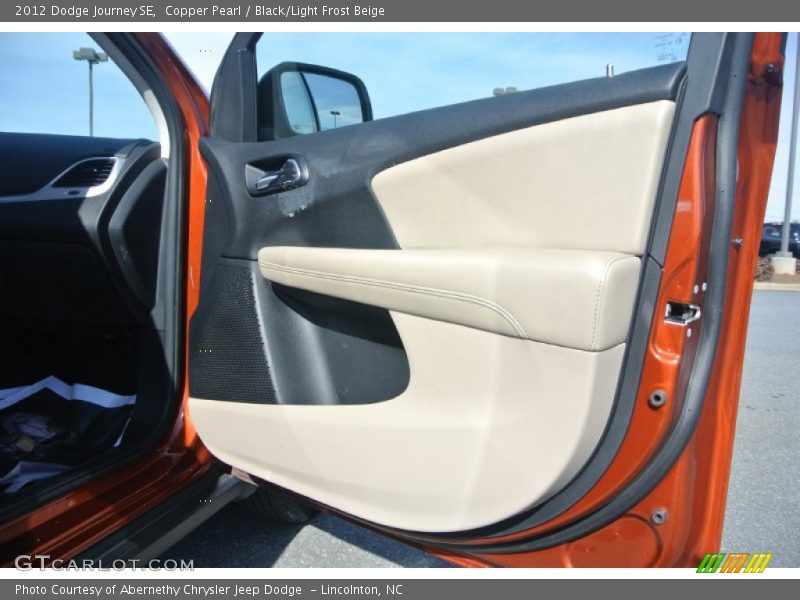 Copper Pearl / Black/Light Frost Beige 2012 Dodge Journey SE