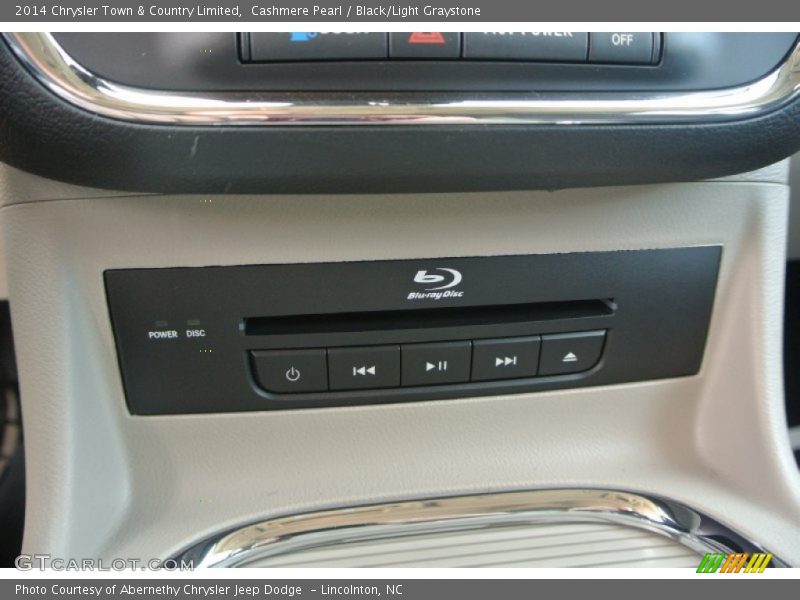 Controls of 2014 Town & Country Limited