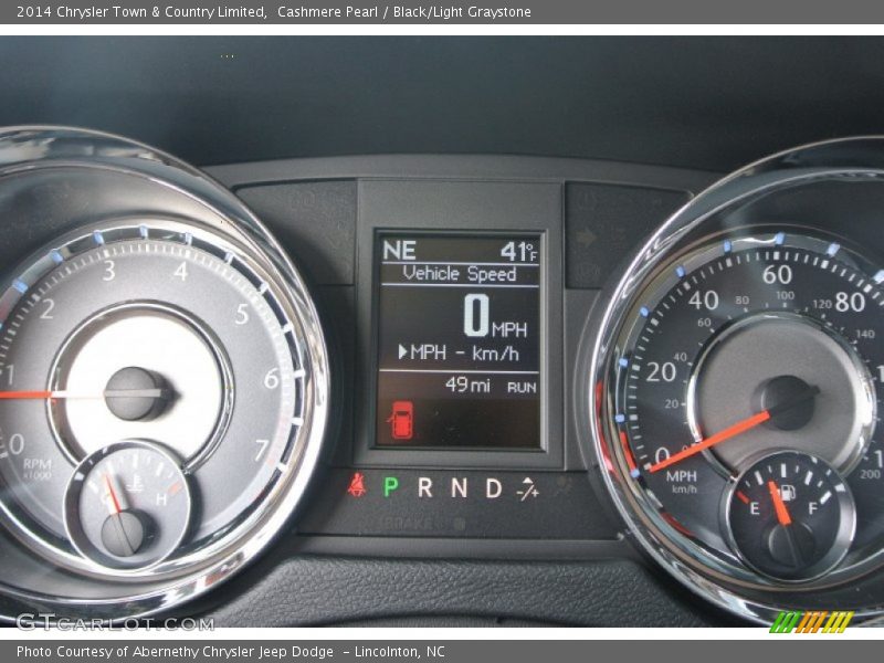  2014 Town & Country Limited Limited Gauges