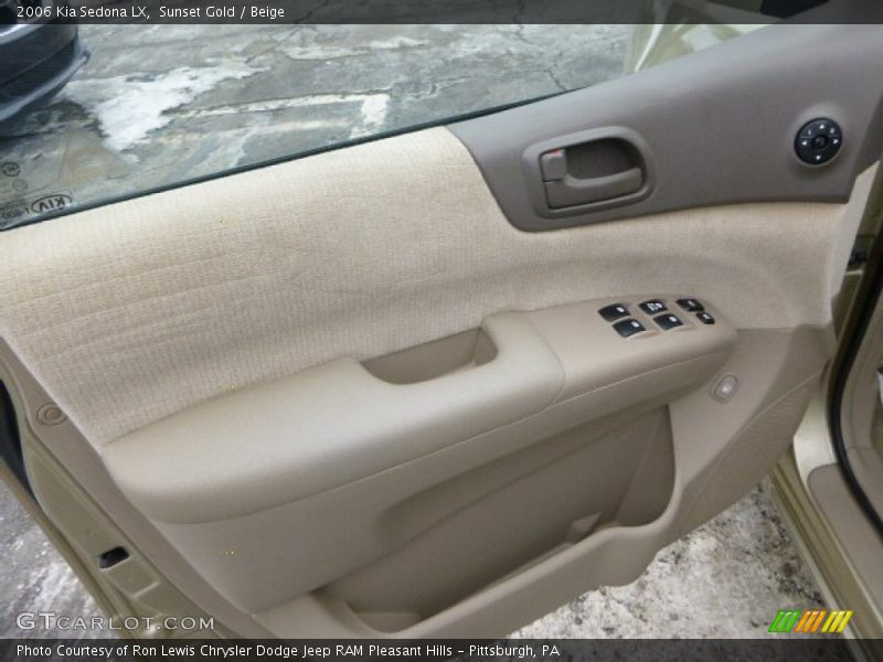 Door Panel of 2006 Sedona LX
