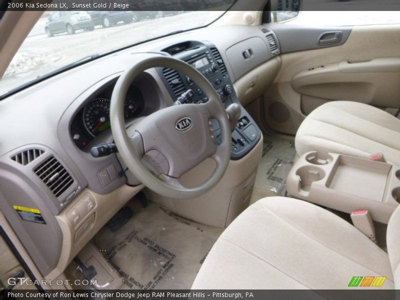  2006 Sedona LX Beige Interior