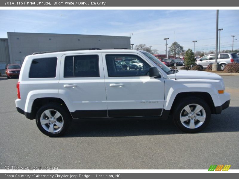 Bright White / Dark Slate Gray 2014 Jeep Patriot Latitude